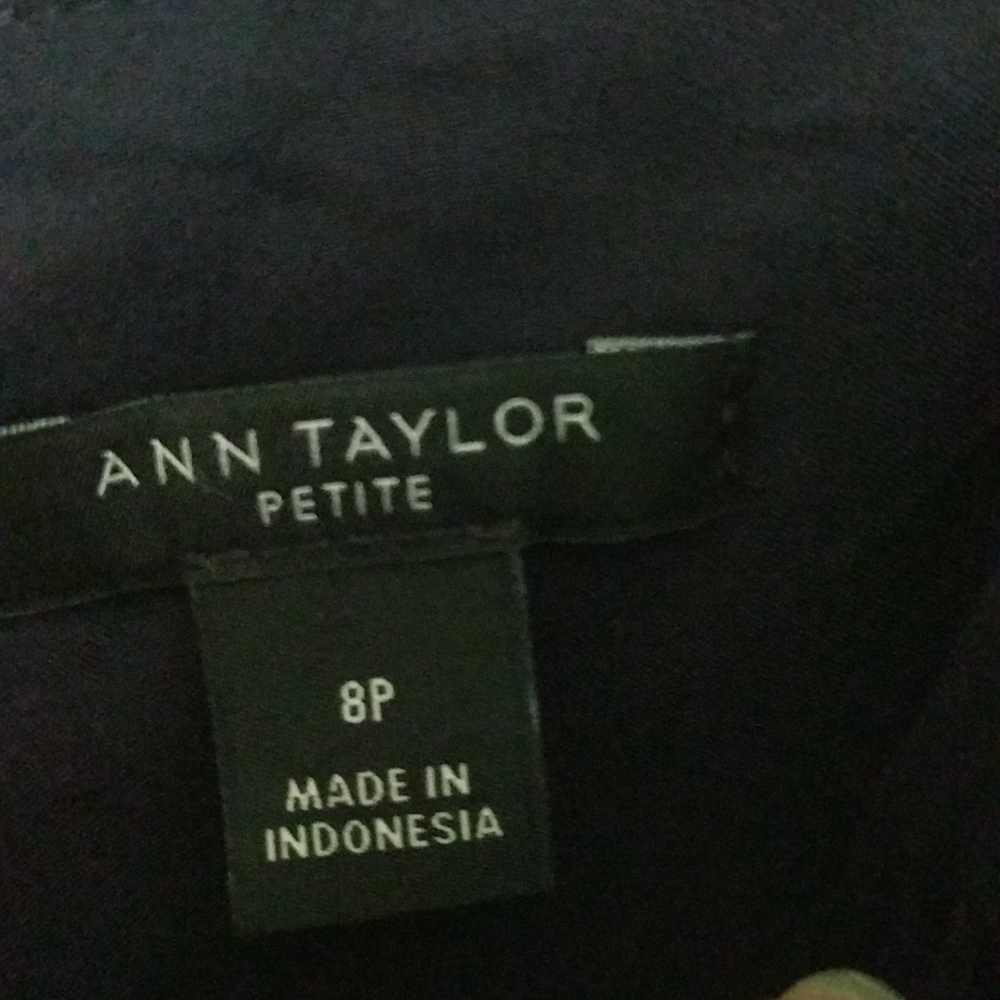 Ann Taylor 8p navy blue linen romper/ jumpsuit